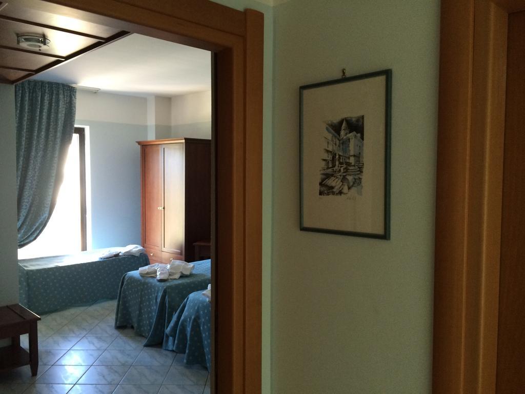 Hotel D.G. Garden Benevento Szoba fotó