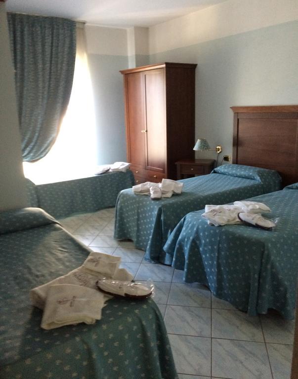 Hotel D.G. Garden Benevento Szoba fotó